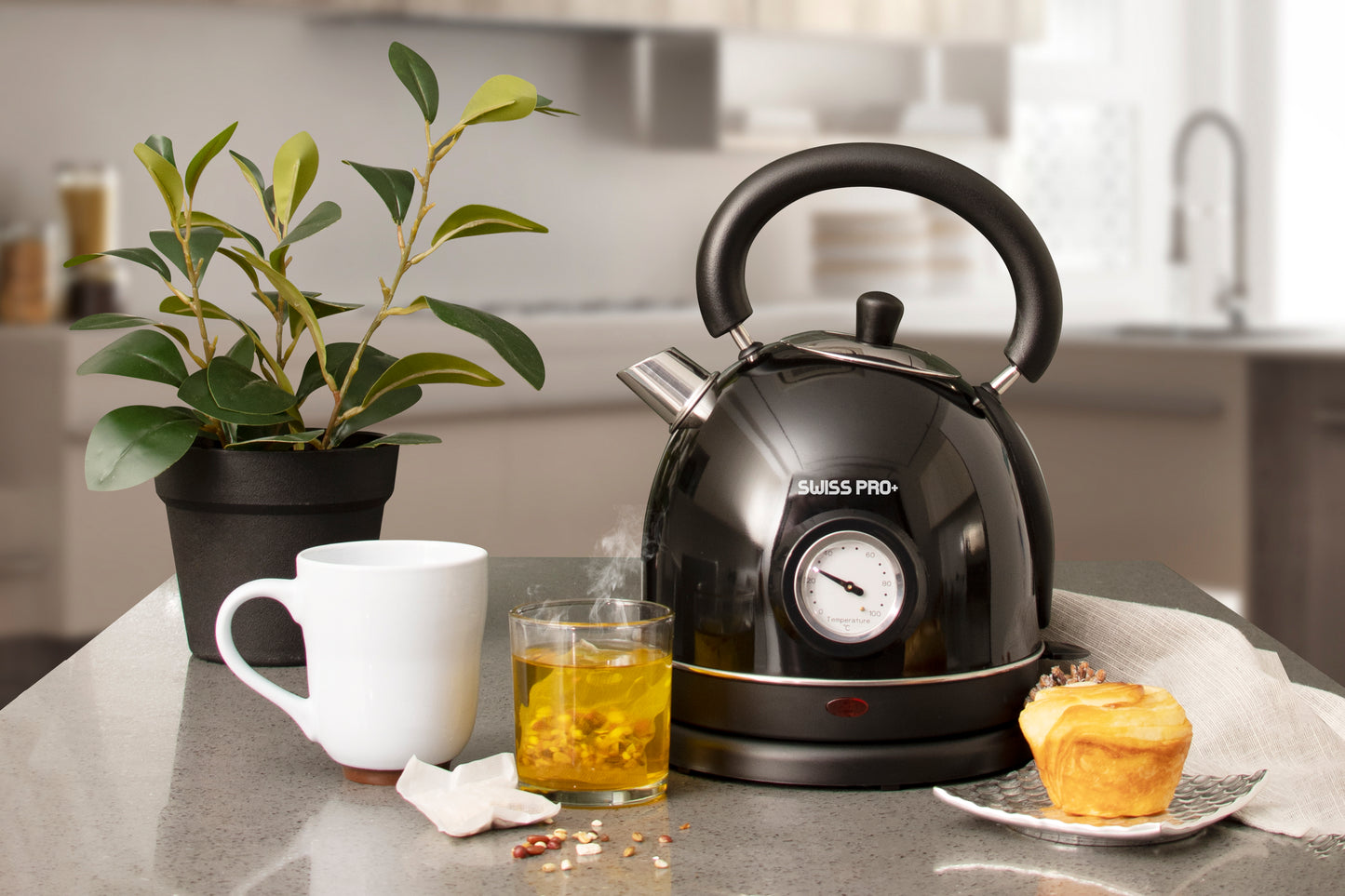 Retro Kettle 1.8L - 2200W - Black - SP-WK2200B