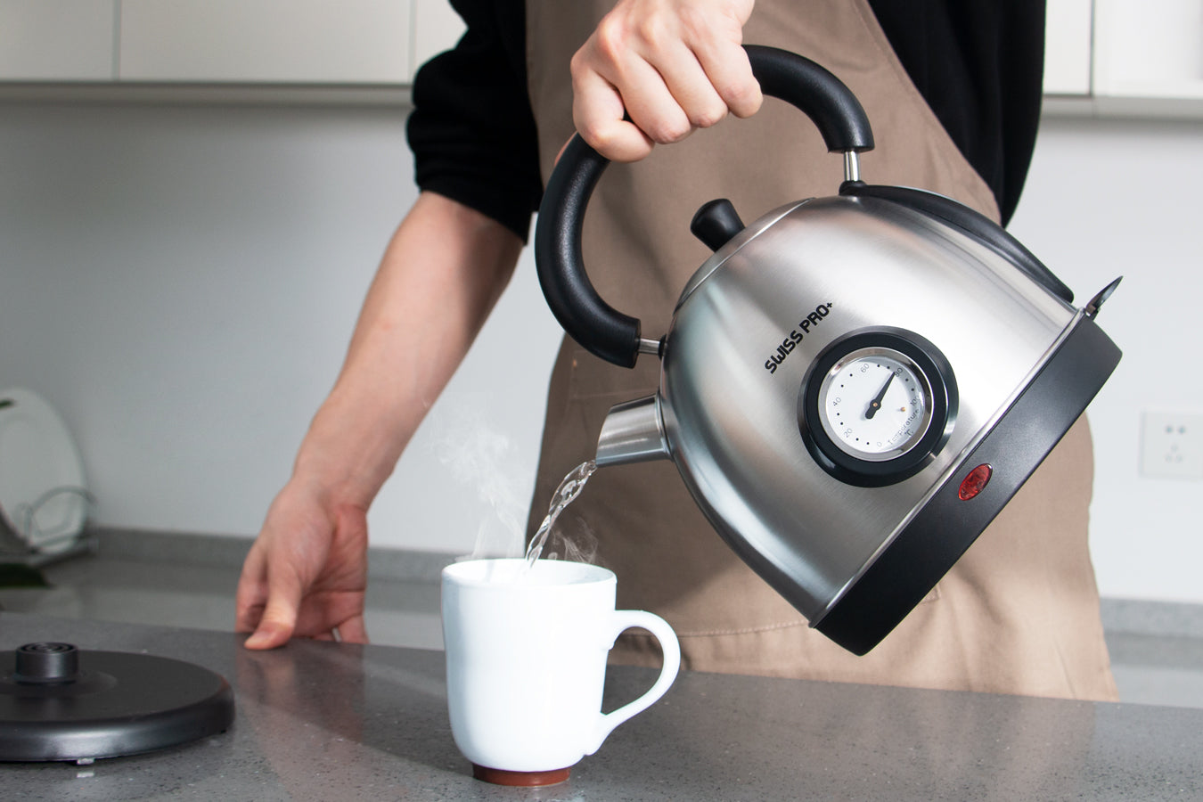 Retro Kettle 1.8L - 2200W - Silver - SP-WK2200BS